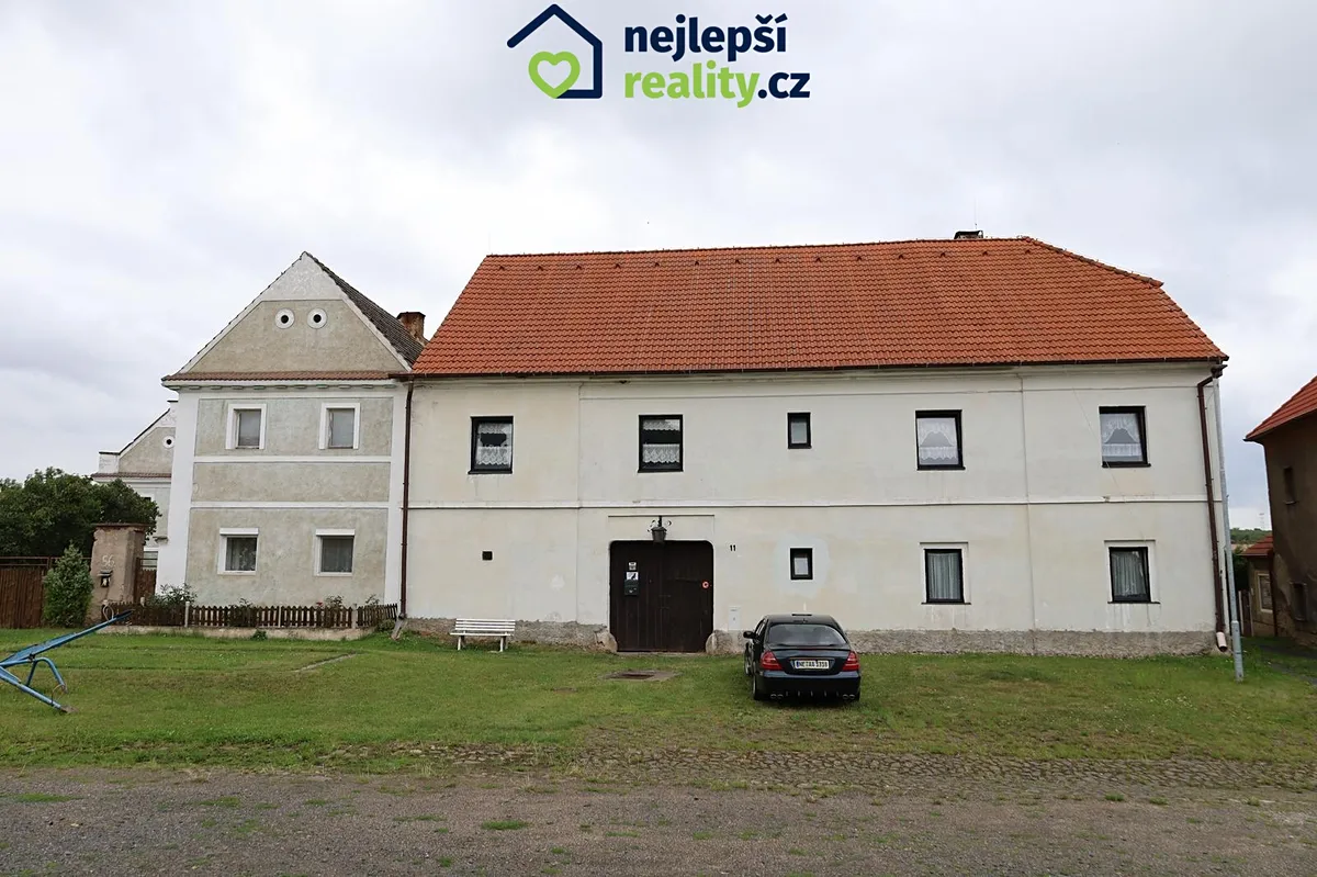 Prodej vícegeneračního domu 446 m², pozemek 782 m²
